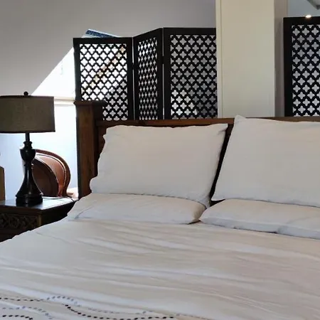 Bed and Breakfast The Garden Gates Guest