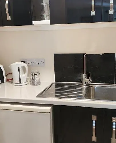 The Garden Gates Guest Bed & Breakfast 5*